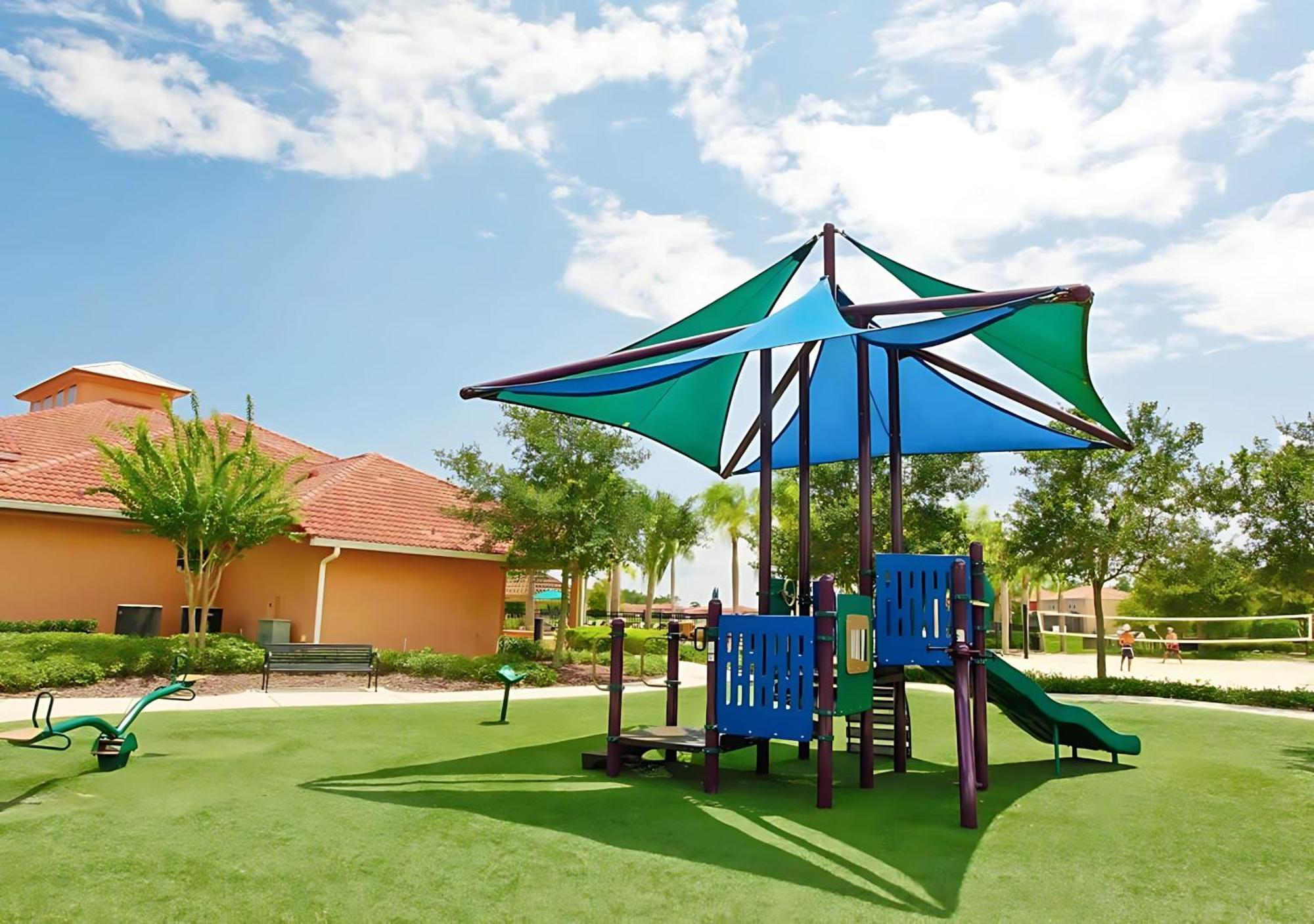 Supreme Disney Retreat - 10Br Home - Pool, Hot Tub كيسيمي المظهر الخارجي الصورة